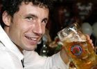 Bayern: plusz kilenc pont, mínusz egy paraszt
